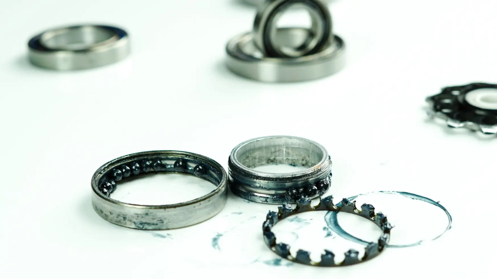 Ceramic Ball bearing warranty. A market analysis.
