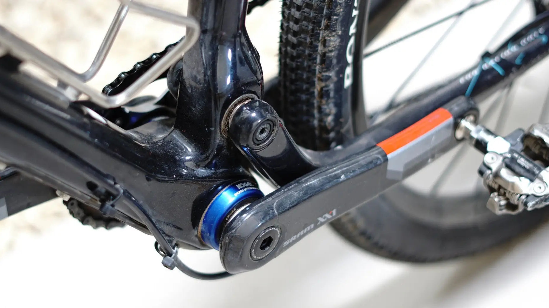 Fixing bottom bracket creaks