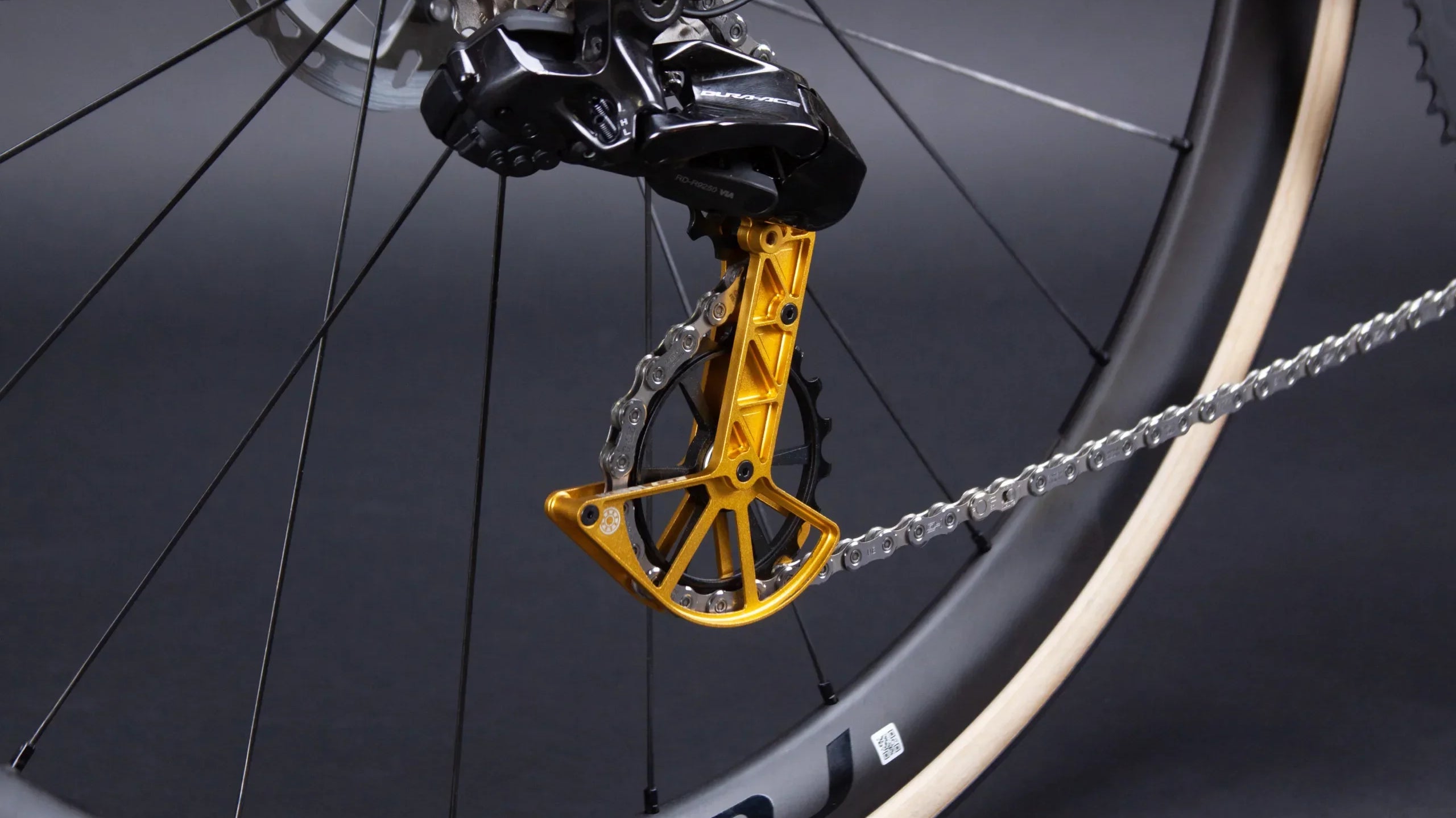 Kolossos ST Review: The more affordable Oversized Derailleur Cage for Road & Gravel