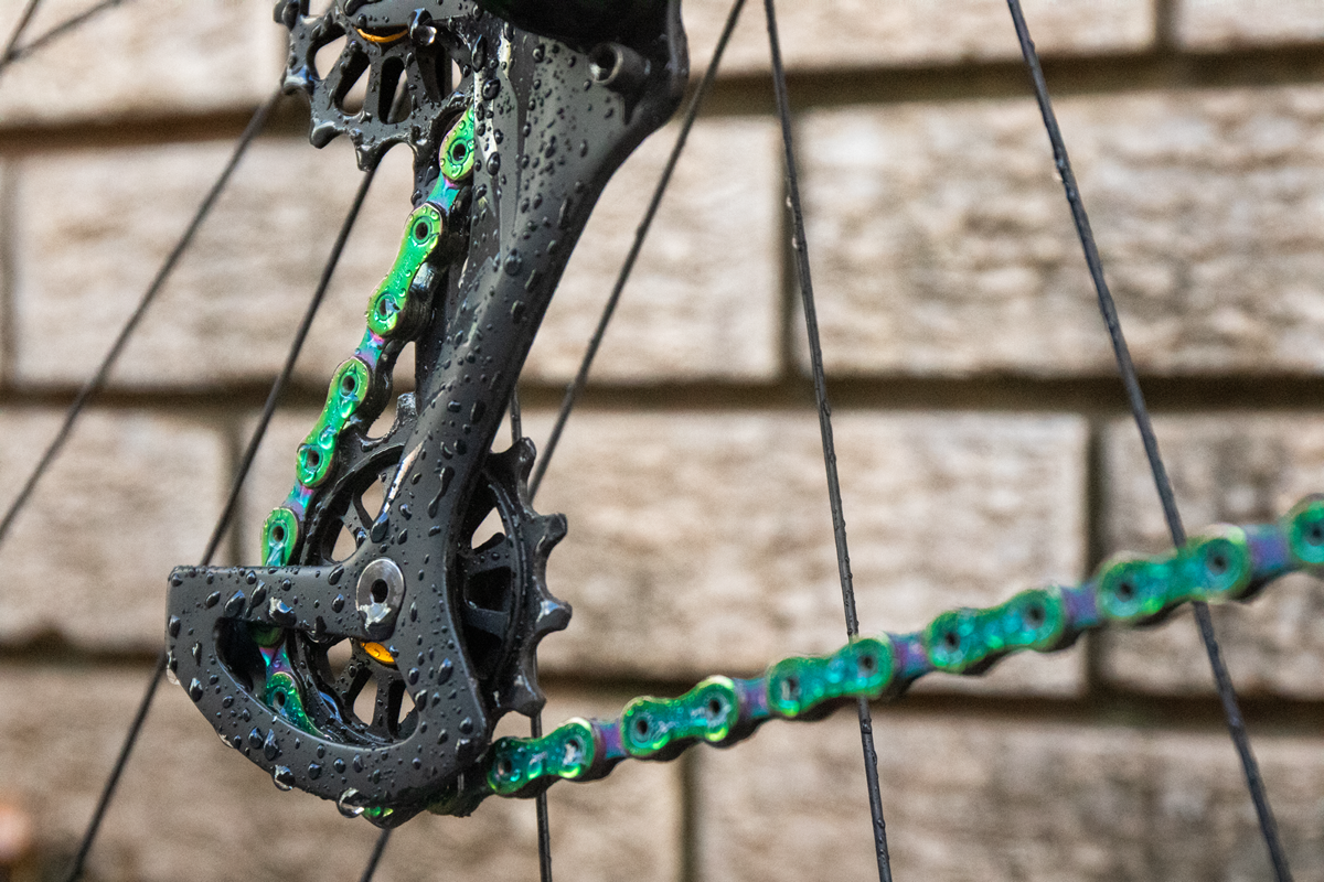 Oversized Derailleur Cages vs. Oversized Pulleys: How to Choose